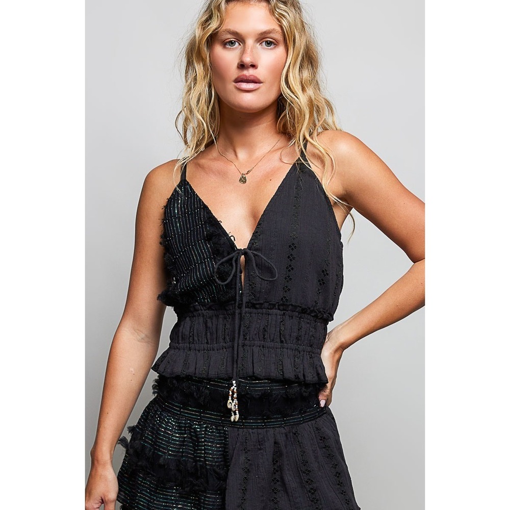POL V-Neck Cotton Ruffled Crop Cami - Medium